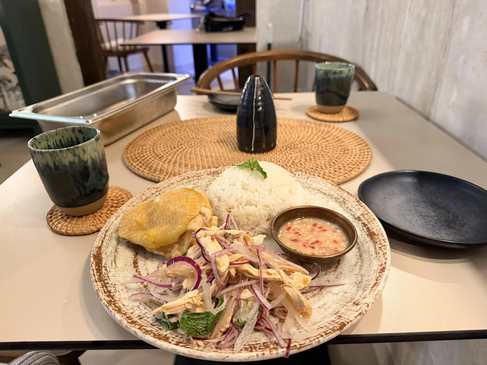 Cơm gà Hội An · B’My La Latina